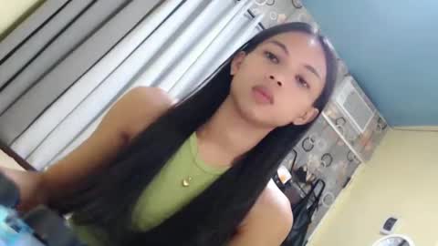 Snapshot of sluttychie chatting on 05.18.26 CHIE CHIE online show from 05.18.26