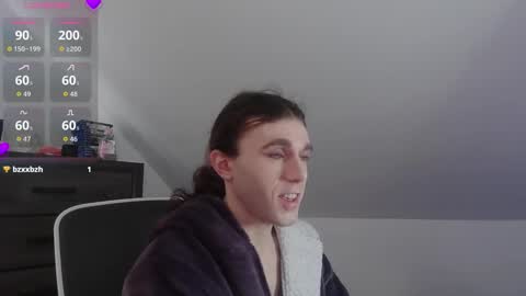 Natsu online show from 12.18.25