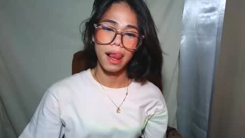 Snapshot of sluttypatotie chatting on 10.23.25 sluttypatotie online show from 10.23.25