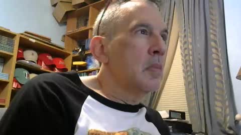 sluttyslave81 online show from 12.19.25