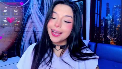 Mariana Torres online show from 01.08.25