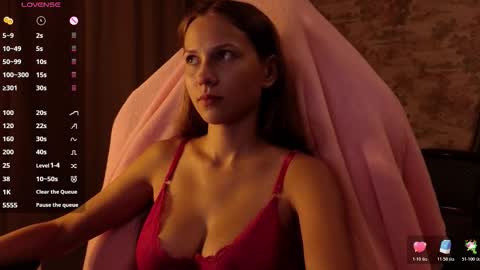 Emma online show from 10.18.25