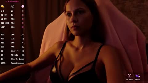 Emma online show from 10.20.25