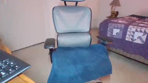 smallguyx online show from 09.18.25