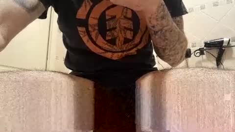 smallone8825 online show from 11.23.25