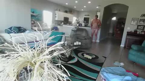 Snapshot of smallpenisbigtongue chatting on 09.26.25 Daddy online show from 09.26.25