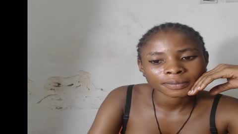Snapshot of smallsluty chatting on 06.18.26 smallsluty online show from 06.18.26