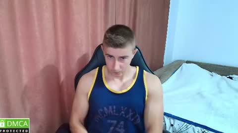 Snapshot of smanking22 chatting on 06.19.26 smanking22 online show from 06.19.26