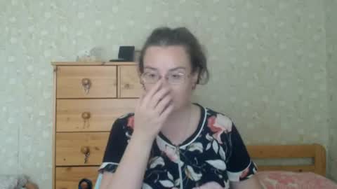 Snapshot of smart_rose chatting on 07.15.26 smart_rose online show from 07.15.26