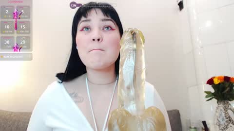 Snapshot of smartandamazing chatting on 01.19.25 Dasha online show from 01.19.25