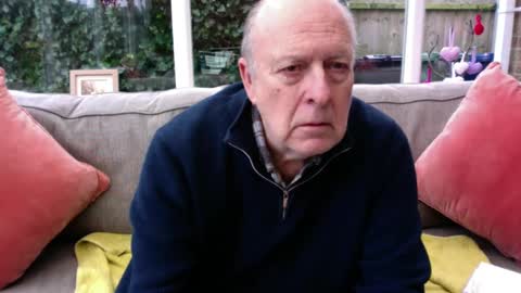 Snapshot of smartmeter chatting on 02.10.25 smartmeter online show from 02.10.25