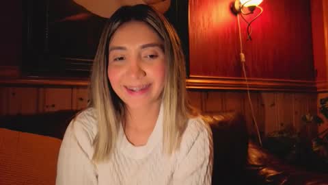 Snapshot of smile__1 chatting on 02.13.26 smile__1 online show from 02.13.26