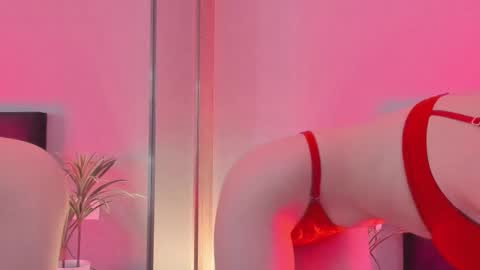 Bella online show from 10.27.25