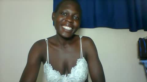 Snapshot of smilecuty chatting on 05.08.26 Nancy Akinyi Otieno online show from 05.08.26