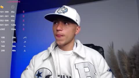 smileexander online show from 10.25.25