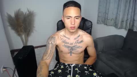 smileexander online show from 11.10.25