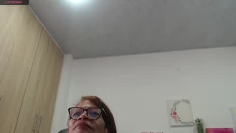 Smileth online show from 11.11.25