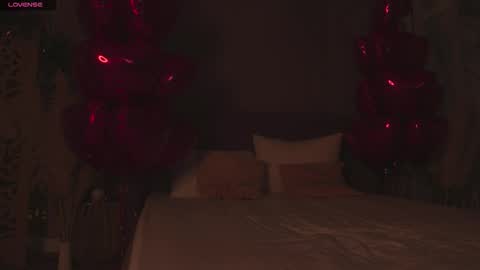 Mia online show from 02.16.26