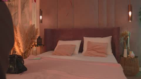 Mia online show from 02.27.26