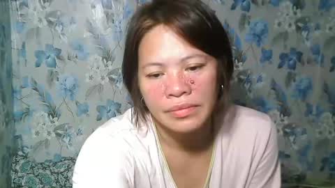 Snapshot of smilinglady27 chatting on 11.21.25 smilinglady27 online show from 11.21.25