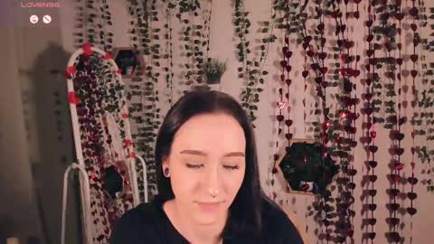 Snapshot of smoke_of_soul_ chatting on 03.07.25 Smoki online show from 03.07.25