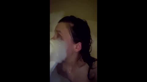 Snapshot of smokeingbitch420 chatting on 02.25.26 love bug online show from 02.25.26