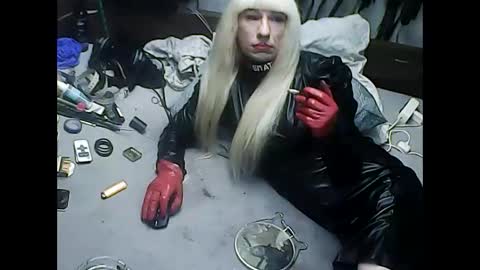 smokeslut365 online show from 01.08.25