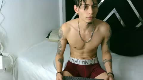 Daniel Aston online show from 01.10.25