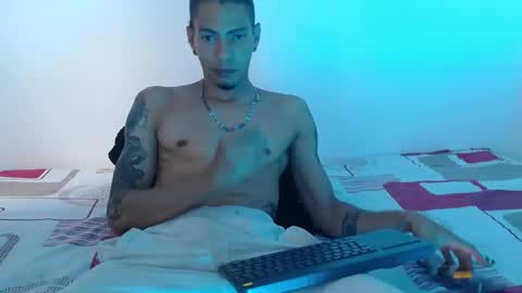 Daniel Aston online show from 09.12.25