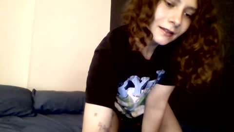 Snapshot of smoothvodka chatting on 07.28.26 Bambi--Vodka online show from 07.28.26