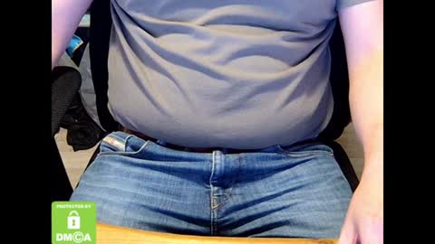 Snapshot of sneakybill82 chatting on 01.05.25 Sneakybill online show from 01.05.25