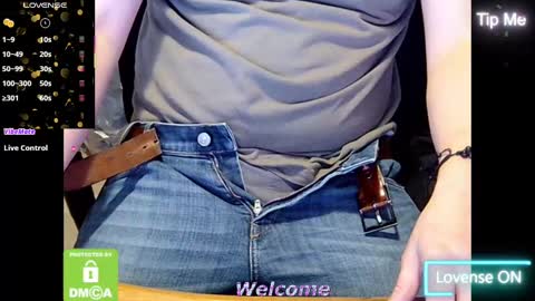 Snapshot of sneakybill82 chatting on 02.09.25 Sneakybill online show from 02.09.25