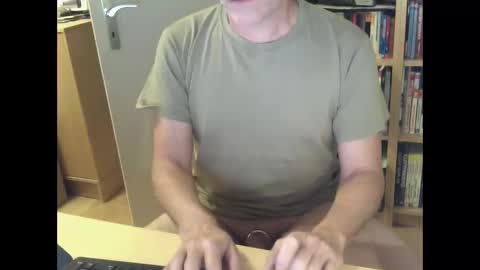 Snapshot of sneaxfreund chatting on 02.09.26 sneaxfreund online show from 02.09.26