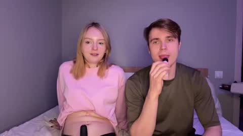 Snapshot of snega_g chatting on 09.11.25 Snezhana online show from 09.11.25