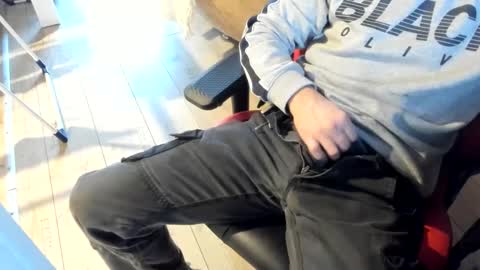 snip1977 online show from 01.22.25