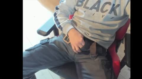 snip1977 online show from 11.05.25