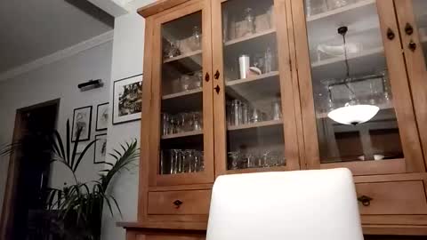 Snapshot of snoecks chatting on 02.26.26 snoecks online show from 02.26.26