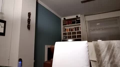 snoecks online show from 03.27.26