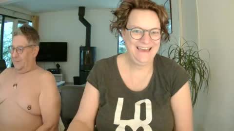 Snoeske and Woodwurm online show from 01.05.25