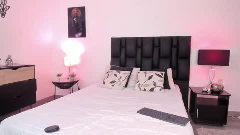 Snooky clintonn online show from 02.21.25