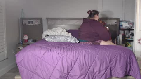 Snoqueen online show from 01.21.25