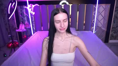 snow_whiteeex online show from 04.11.26