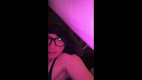 SnowBhunni online show from 03.26.26