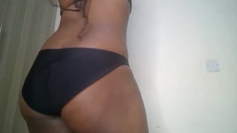 Snapshot of snowfox254 chatting on 10.15.25 snowfox254 online show from 10.15.25