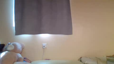 Snowie eyes online show from 01.13.26