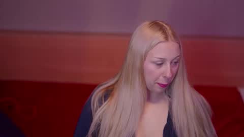 Snowy Bubbles online show from 03.18.26