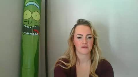 Soaking Umbrella online show from 02.03.25