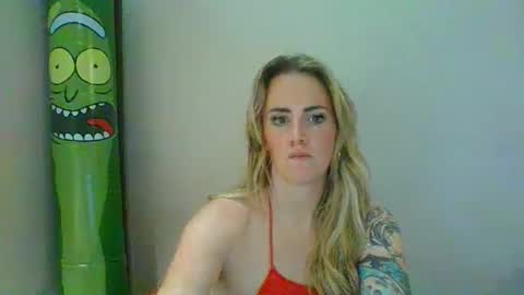 Soaking Umbrella online show from 02.03.25