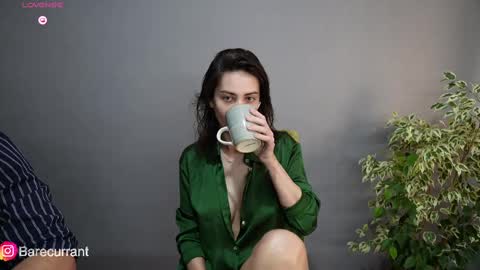 Snapshot of sochnogirls chatting on 02.09.25 Yesenia online show from 02.09.25