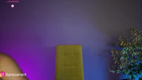 Snapshot of sochnogirls chatting on 03.03.25 Yesenia online show from 03.03.25